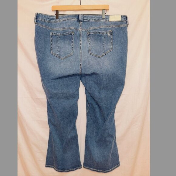 Slink Jeans Medium Wash Denim High Waisted Curvy Flare Leg Jeans size 24 - Picture 6 of 6